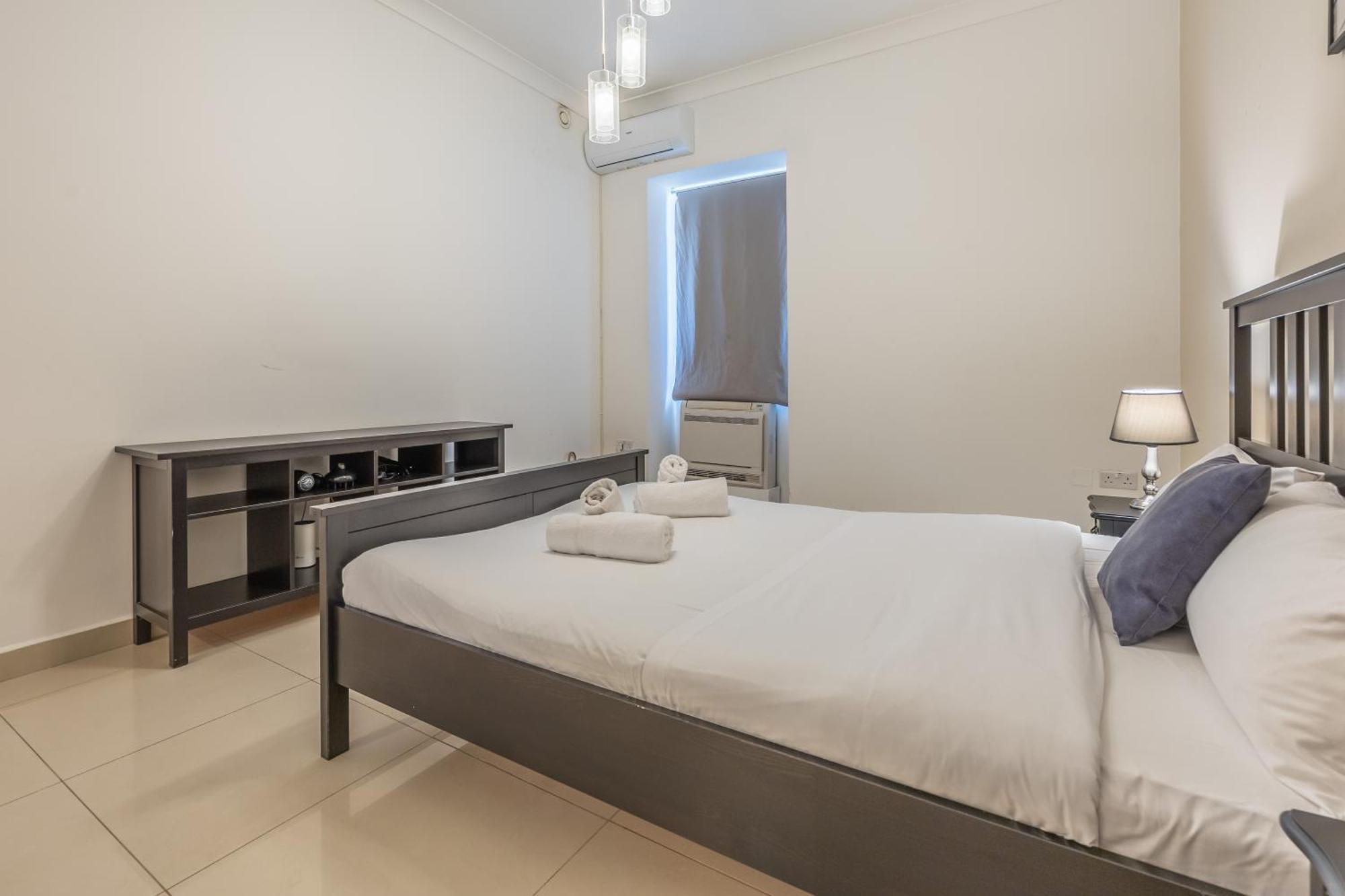Hard To Come By - Modern & Huge House In Sliema Exterior foto